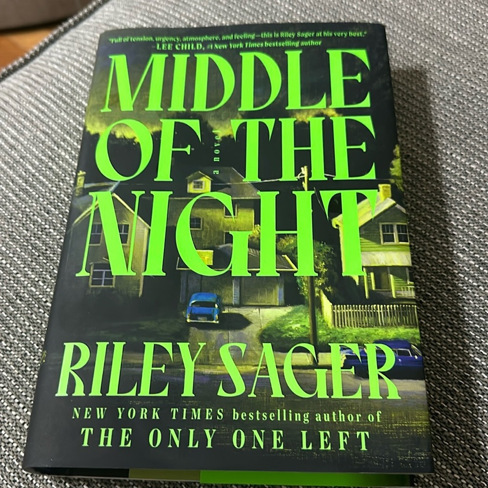 Book - Picture 1 of 1